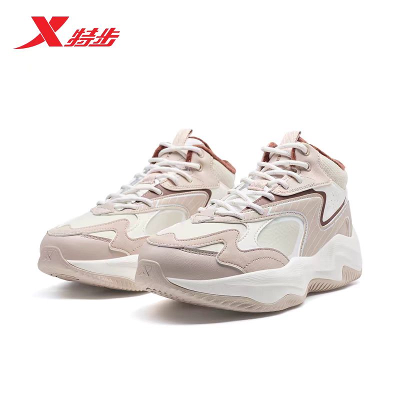 特步闪电5女鞋大棉鞋2024保暖加绒户外休闲鞋运动鞋976418370017