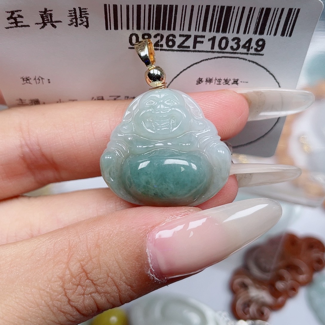 吊坠(不含链)未镶嵌翡翠