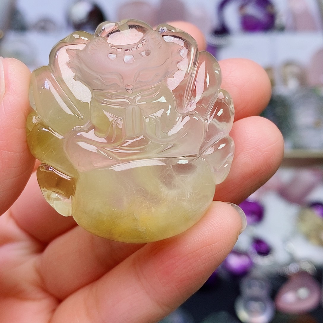 水晶吊坠(赠链)未镶嵌