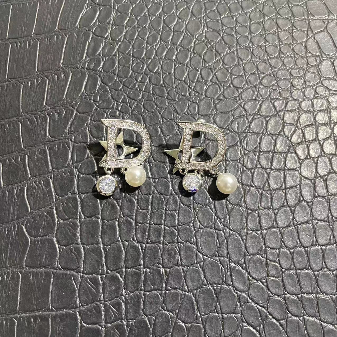 【高端定制】WSS-2536时尚设计耳饰多样性发一件