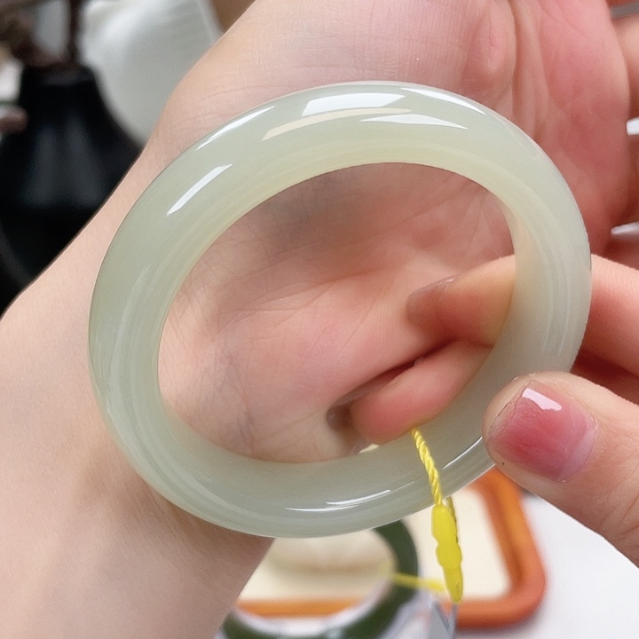 和田玉手镯5253未镶嵌