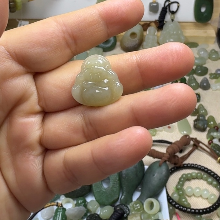 和田玉未镶嵌挂件