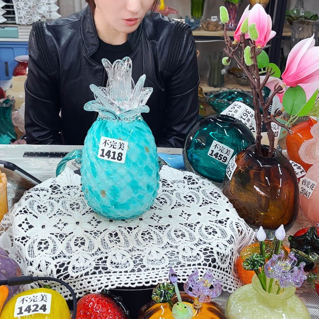 1418菠萝 家悦琉璃工艺品不完美