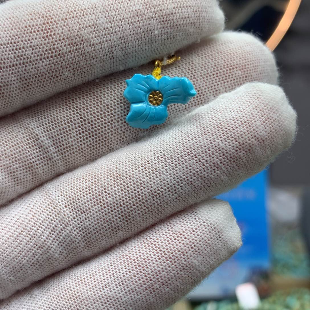 绿松石挂件未镶嵌