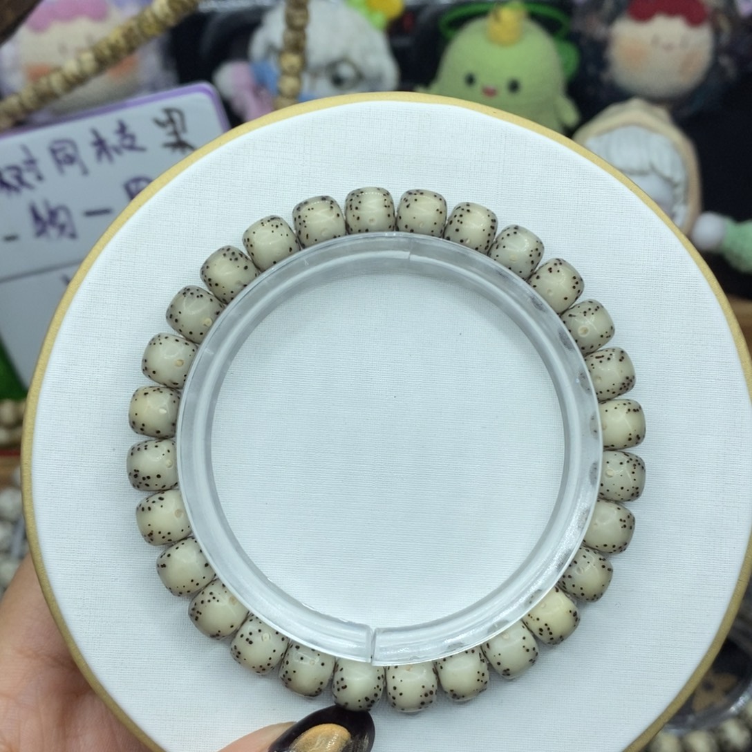 星月菩提手串瓷白通体8✖️7
