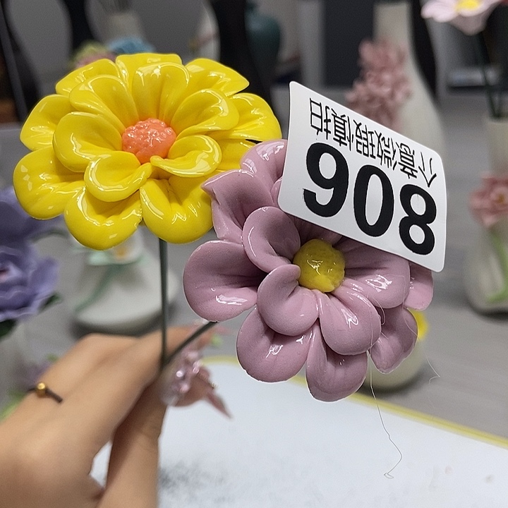 陶瓷纯手工捏花设计