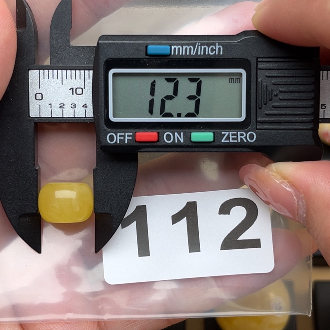 未镶嵌蜜蜡裸石来***空蜜蜡