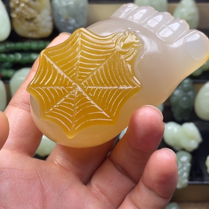 玛瑙/玉髓合金颈饰