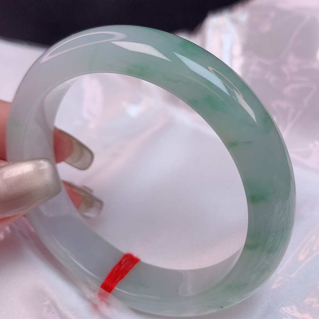 翡翠手镯未镶嵌54 翡翠手镯