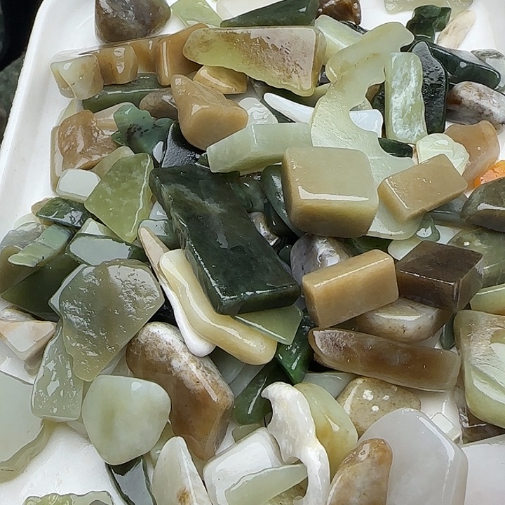 和田玉（糖玉）未镶嵌珠宝半成品