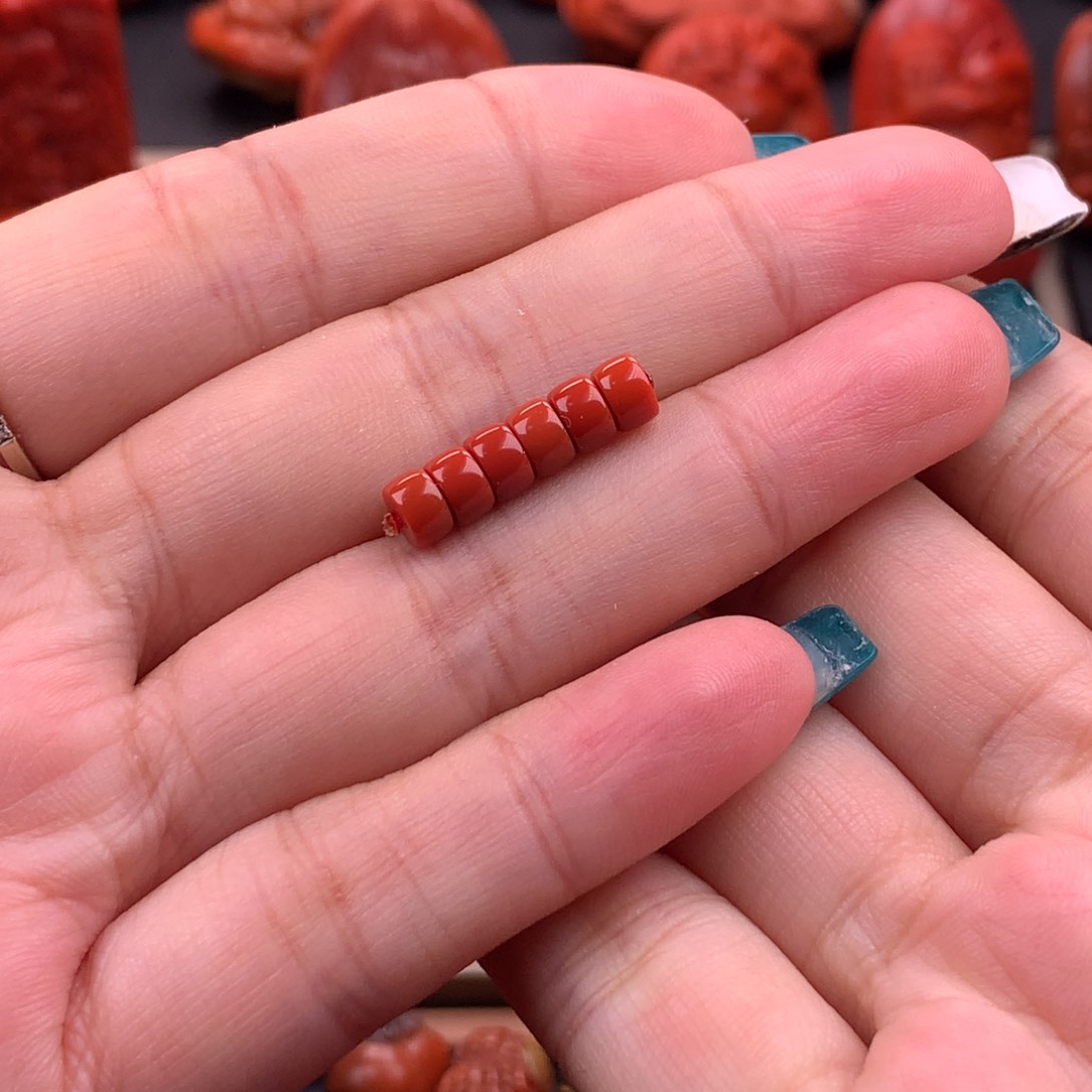 南红玛瑙南红川料精工直切隔片5.2mm未镶嵌