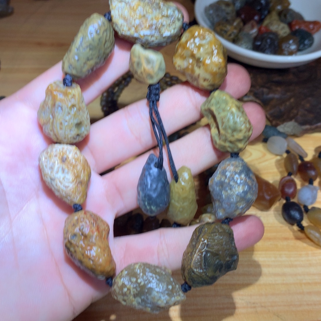 玛瑙/玉髓未镶嵌阿拉善戈壁玛瑙