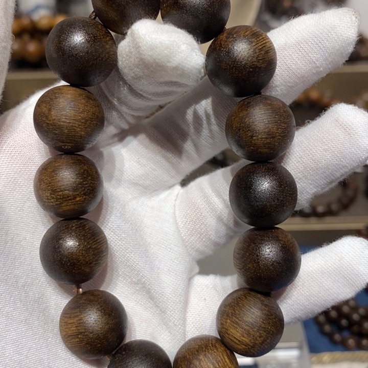 沉香手串海南老白棋楠沉香