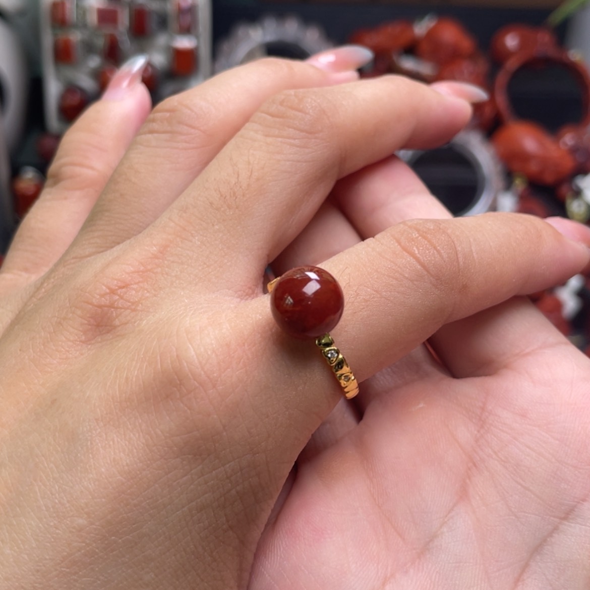 【闪购商品】银S925镶嵌圆珠戒指南红玛瑙