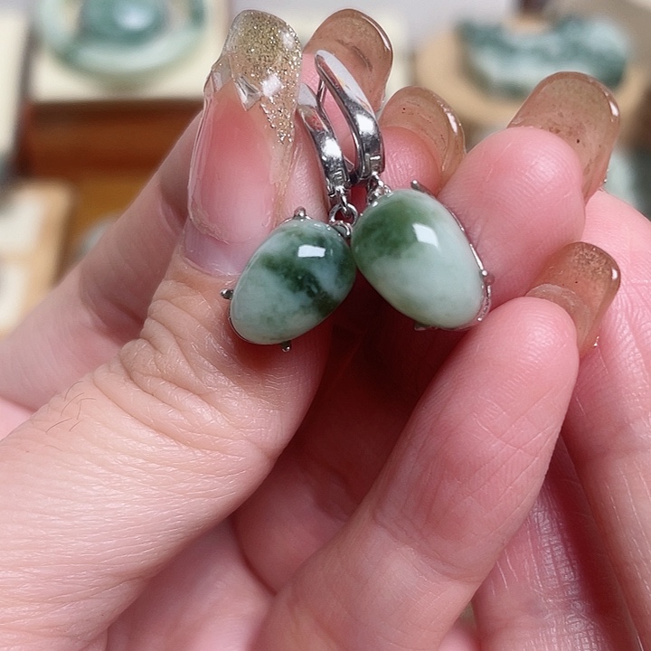 透闪石-蛇纹石玉耳环银S925镶嵌