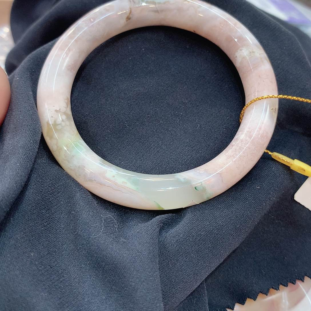 玛瑙/玉髓手镯未镶嵌7110（瑕疵5354