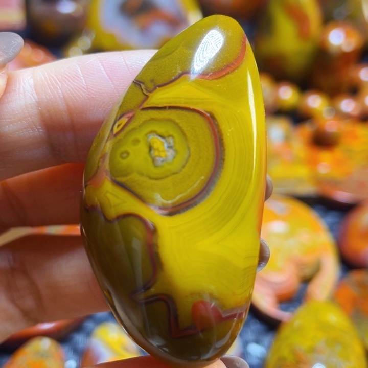 未镶嵌战国红吊坠玛瑙/玉髓