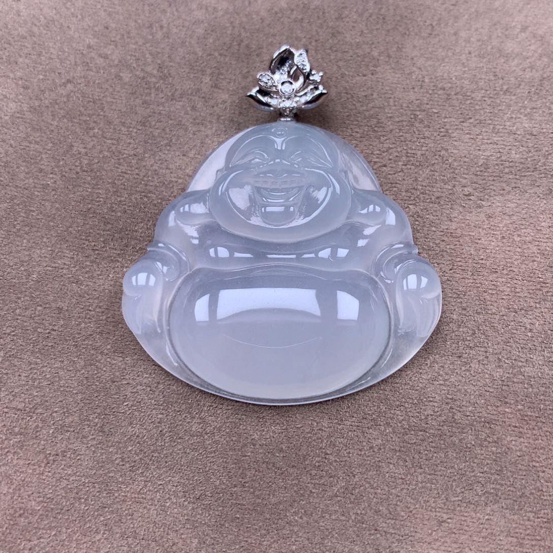 翡翠18K金镶嵌颈饰缅甸翡翠A货