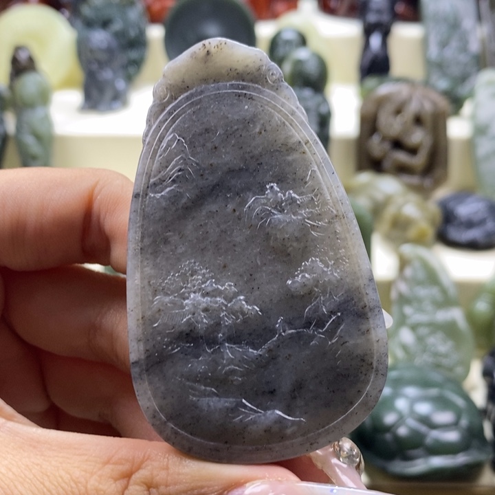 和田玉颈饰未镶嵌