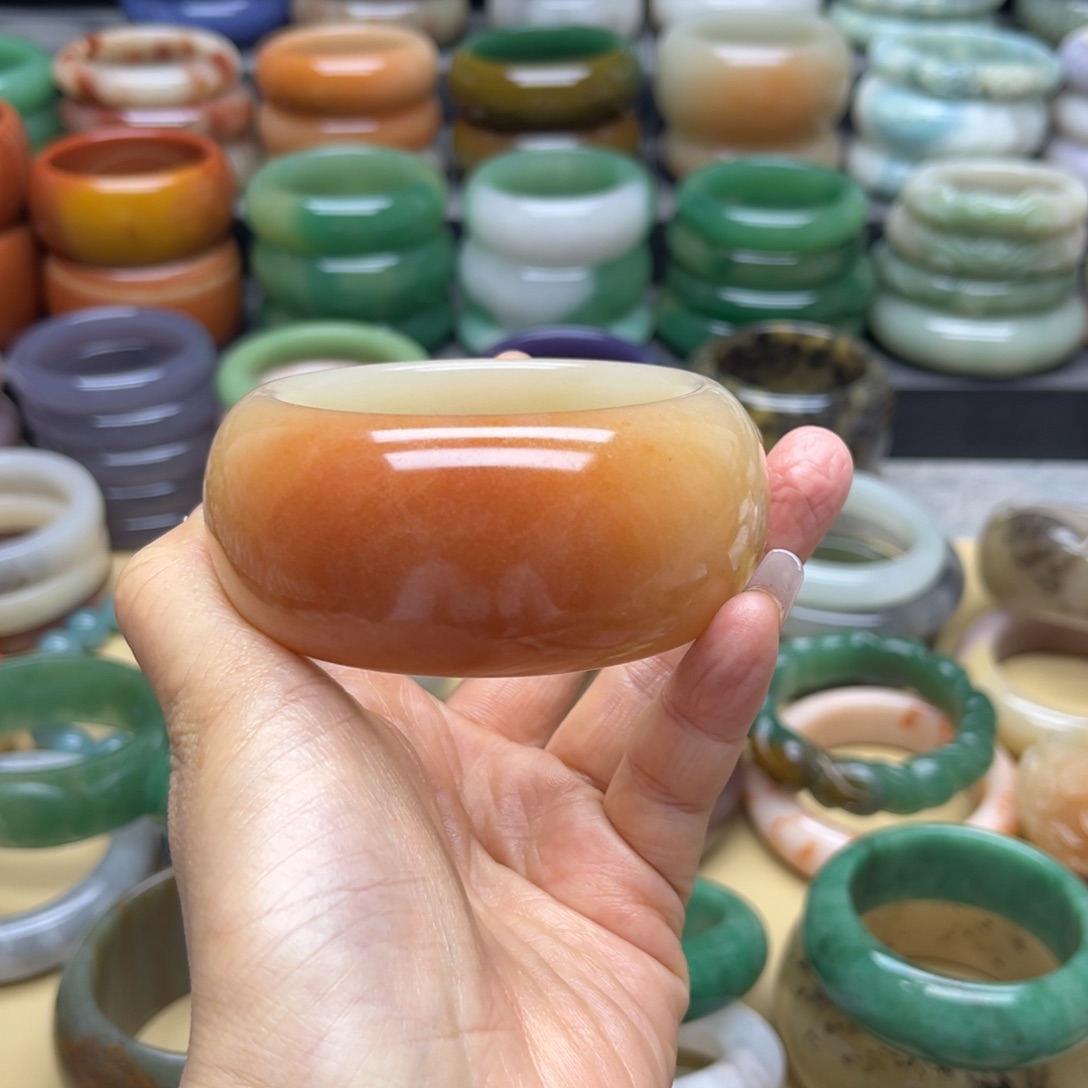 石英质玉手镯未镶嵌乄****べ