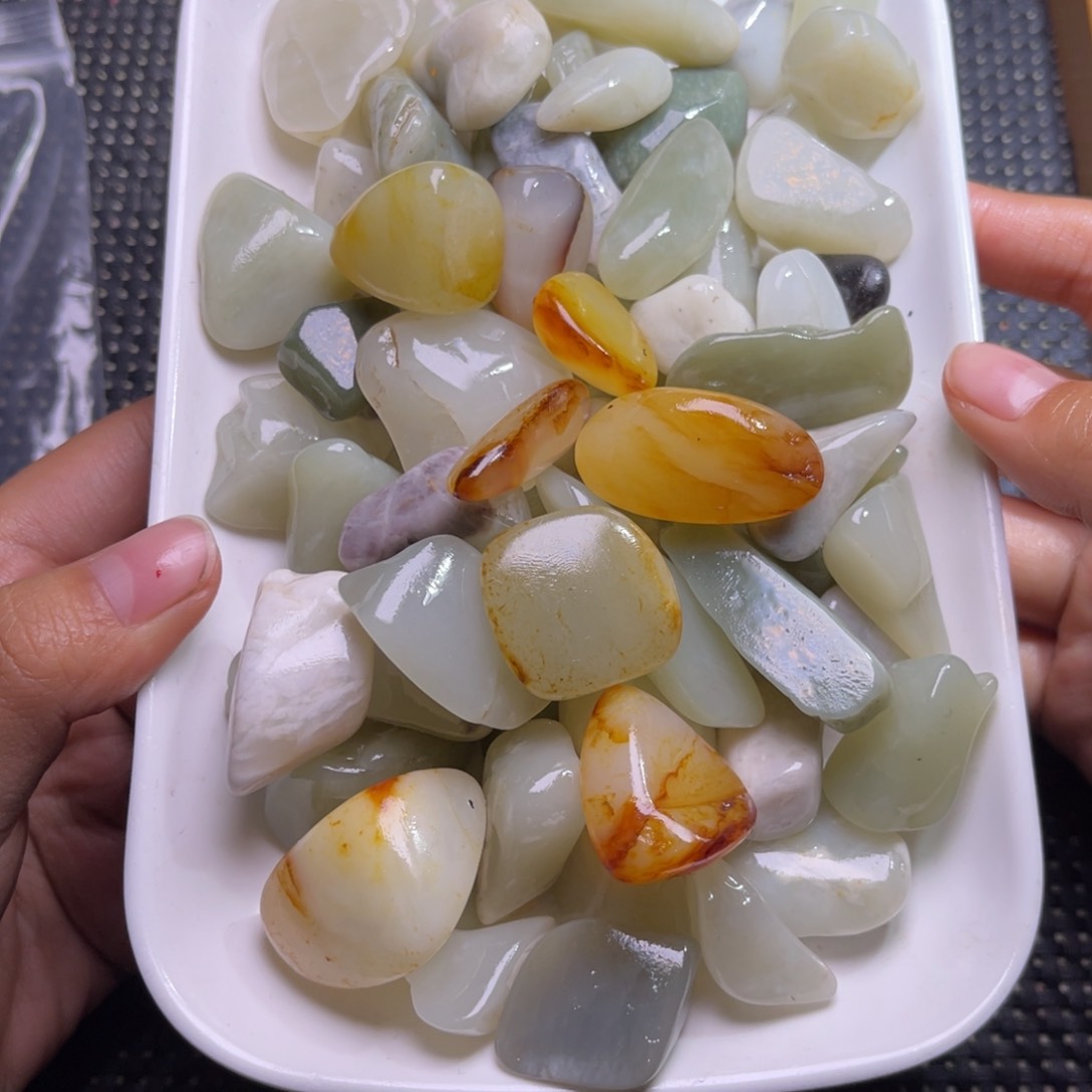 未镶嵌和田玉珠宝半成品厉*