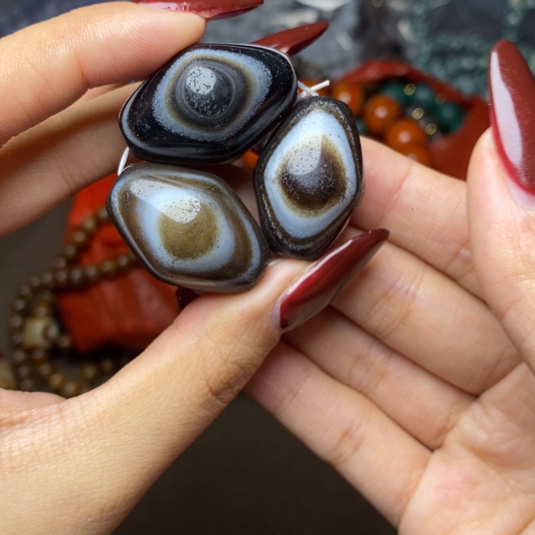 玛瑙/玉髓未镶嵌颈饰