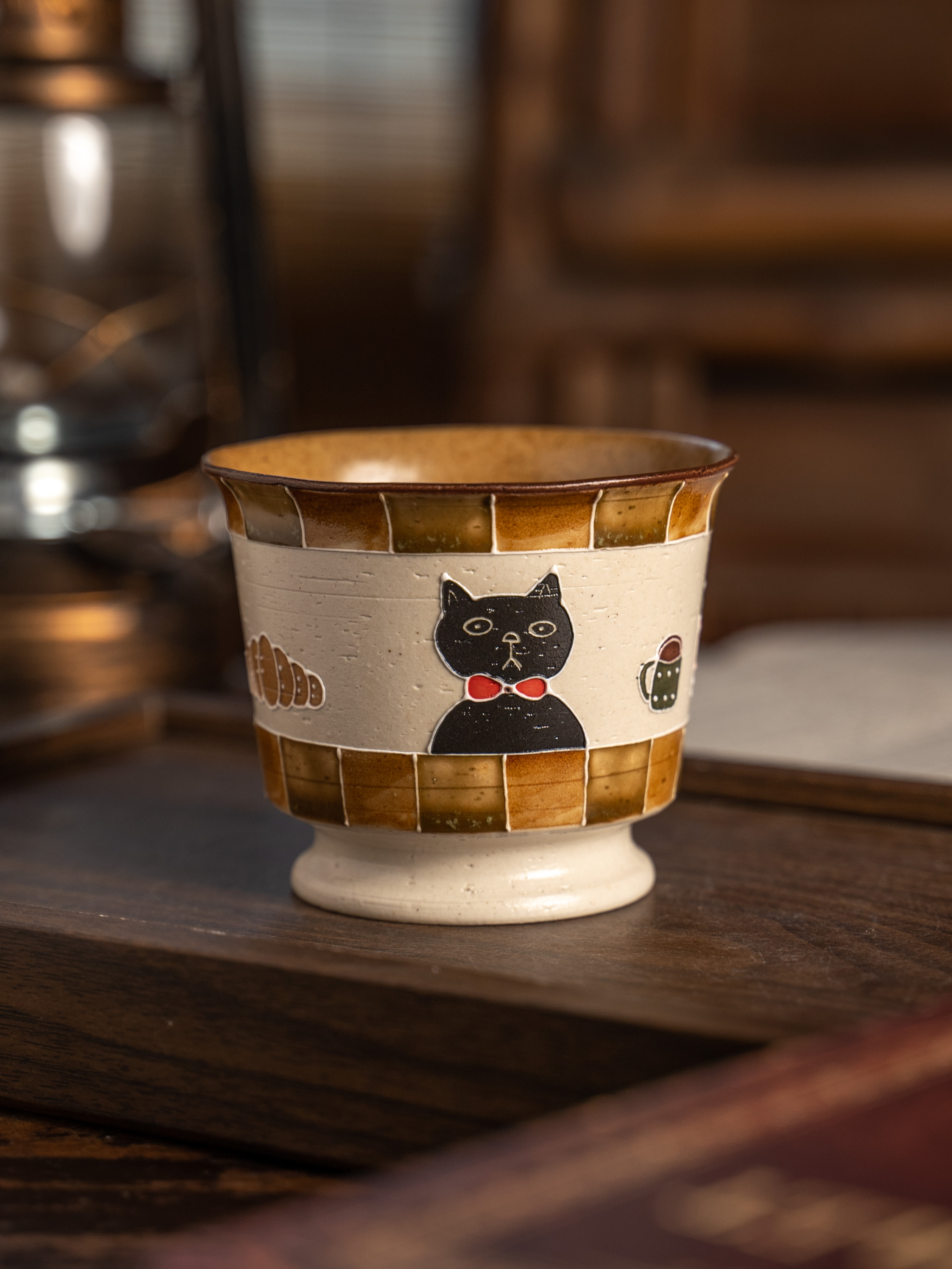 上禾下皿 | 黑猫面包带足猪口杯咖啡杯