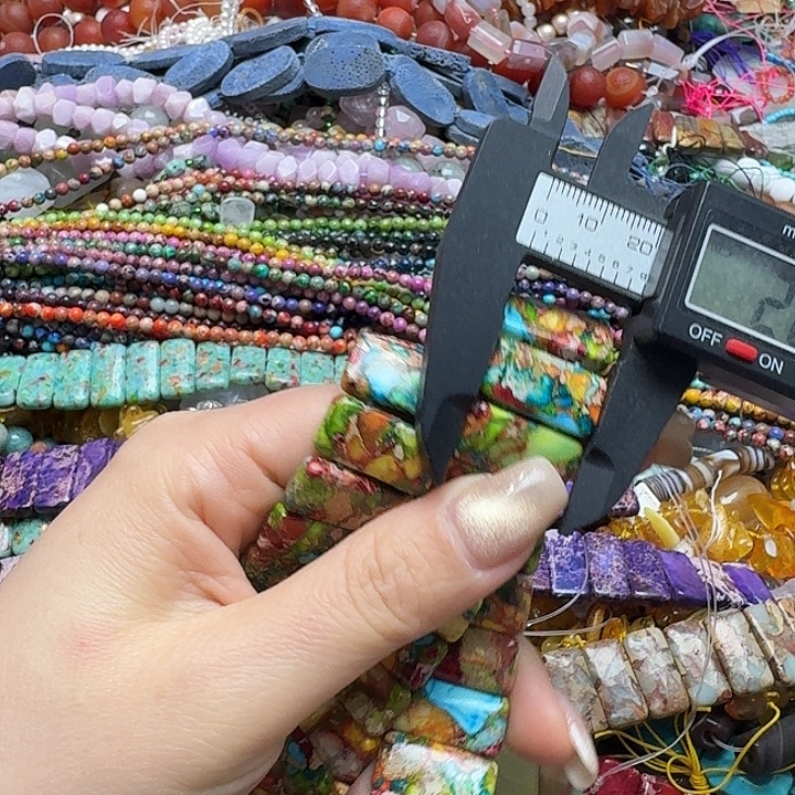 玛瑙/玉髓未镶嵌珠宝半成品一条10x20m帝王石手牌