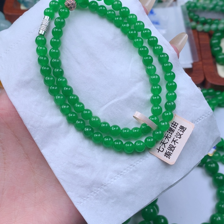 你***咩缅料卡6正阳绿锁骨链