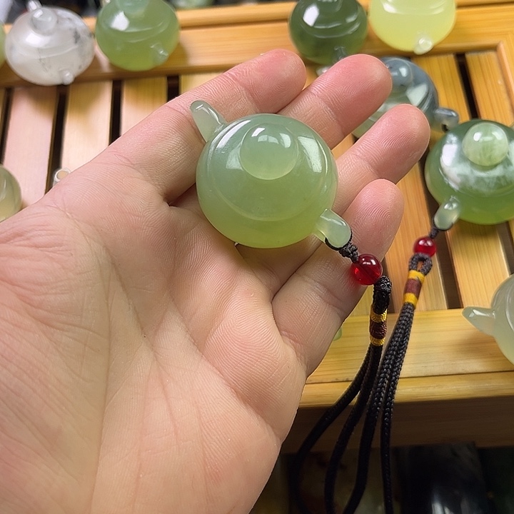 小****蛇纹石玉未镶嵌珠宝奇石