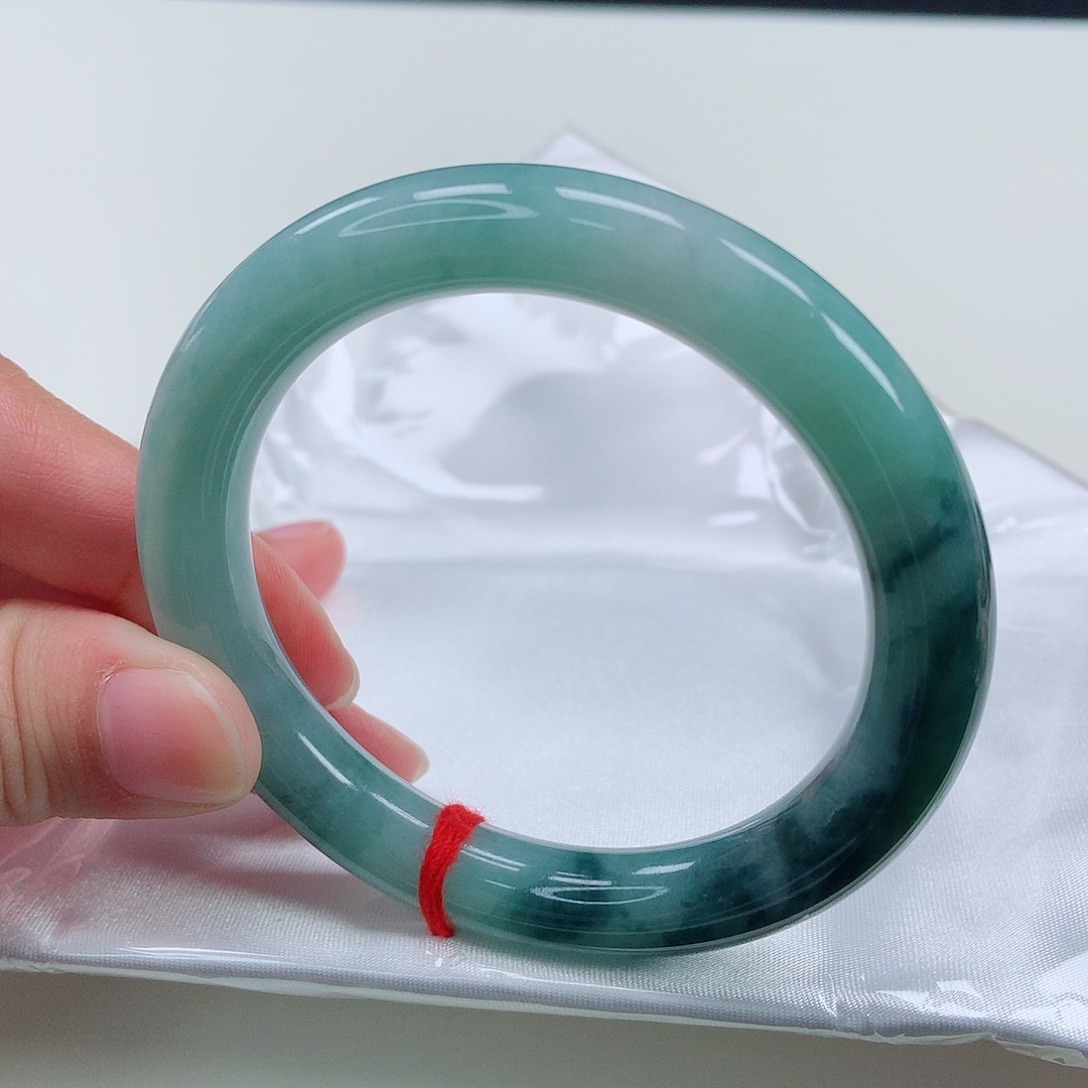 翡翠手镯未镶嵌54圆条