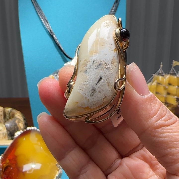 琥珀未镶嵌手链波兰设计款琥珀蜜蜡