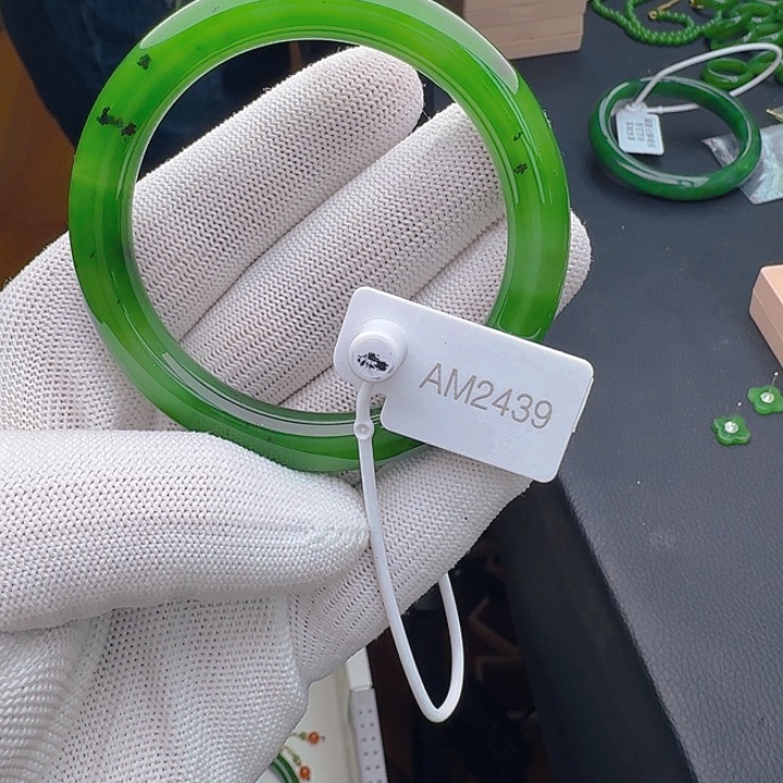 和田玉（碧玉）手镯未镶嵌58