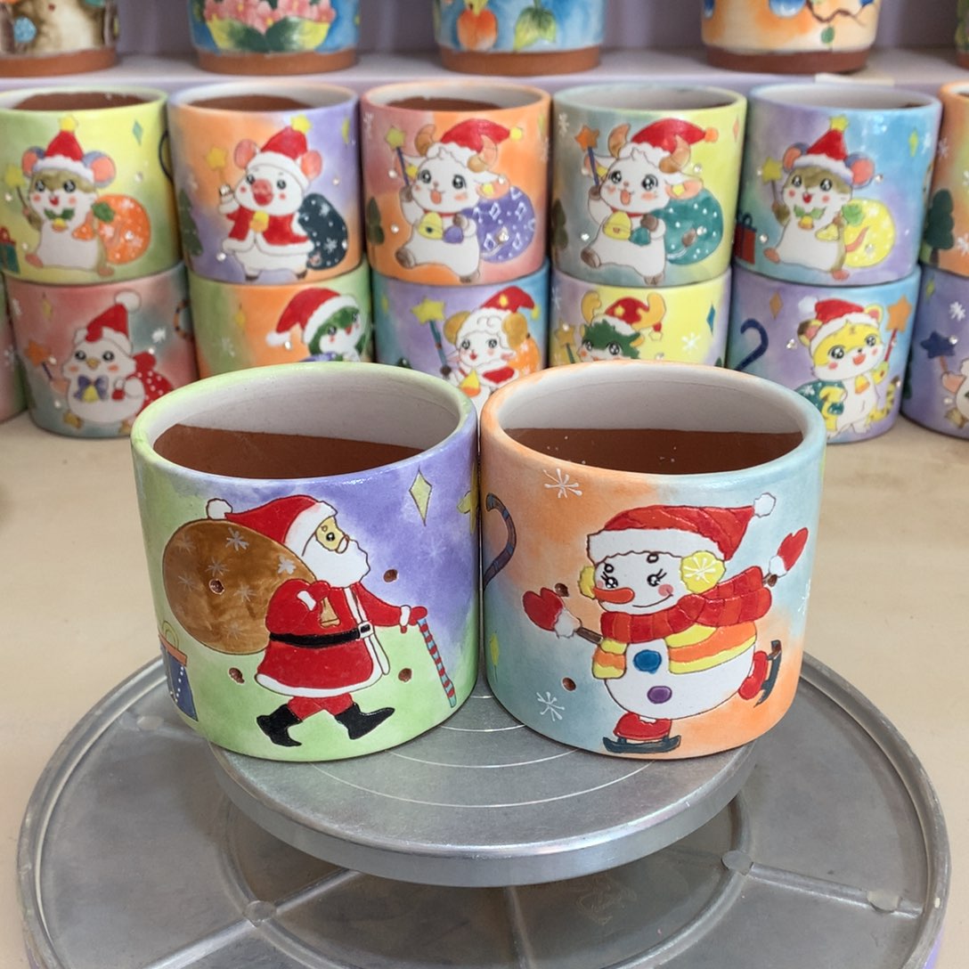 福利花盆和手工花盆