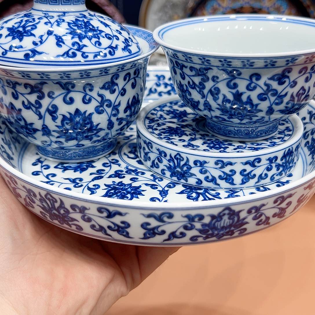 景德镇陶瓷学院等单位联合主办