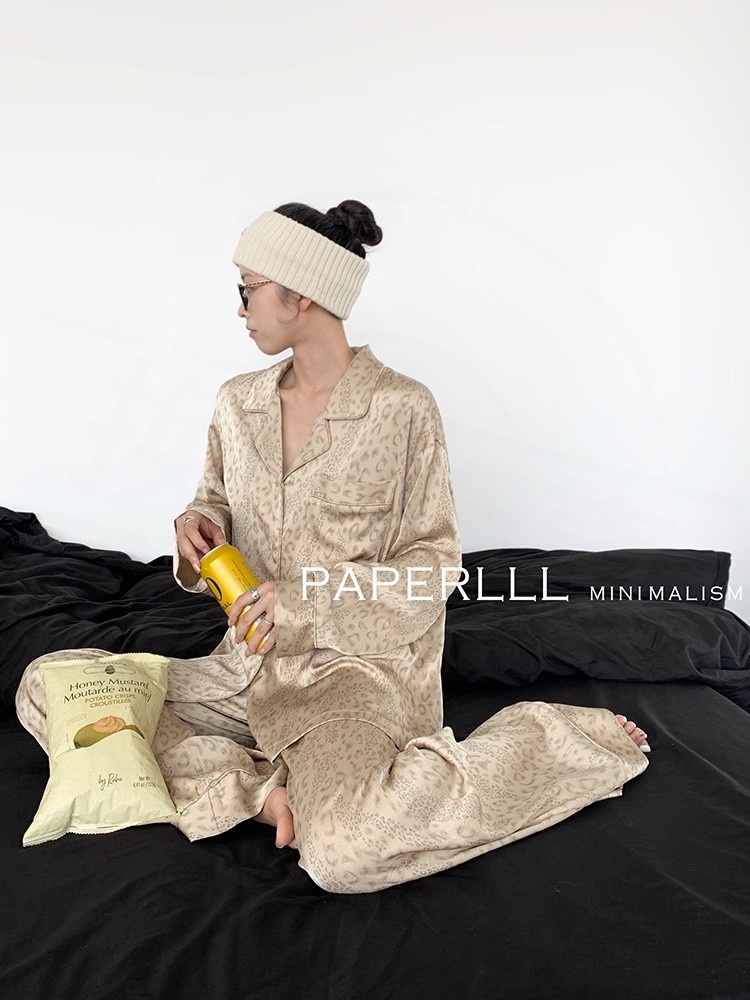 秋季睡衣女款爆款2025新款冰绸缎豹纹垂感长袖长裤轻奢家居服套装