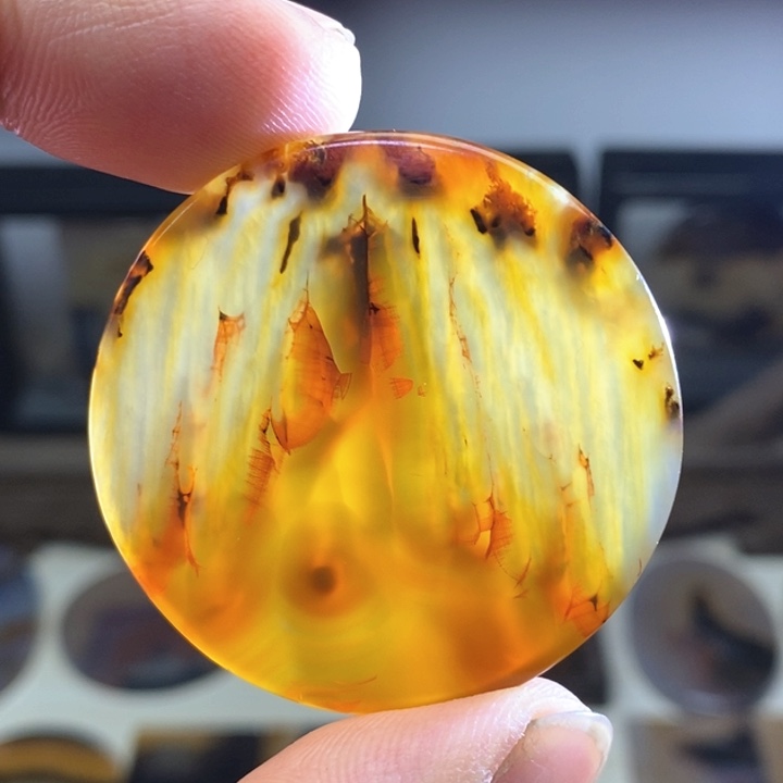 玛瑙/玉髓颈饰未镶嵌
