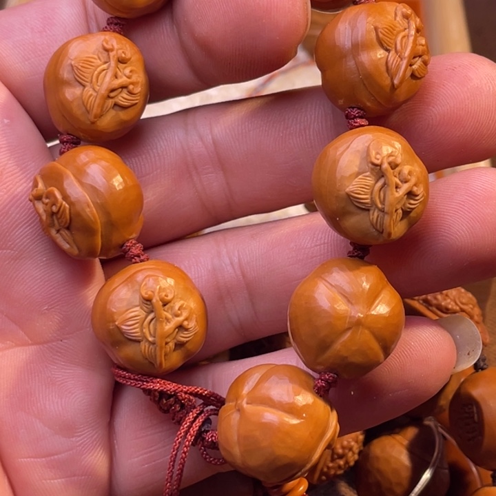 橄榄核吊坠事事如意