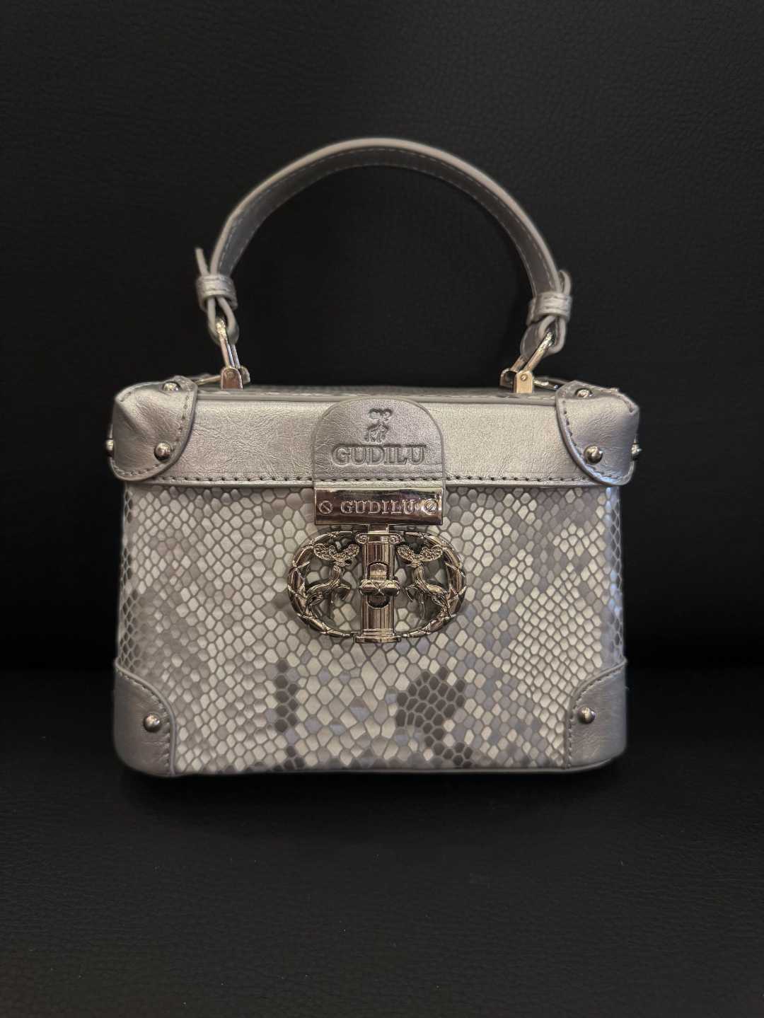 2025新款女士斜挎包