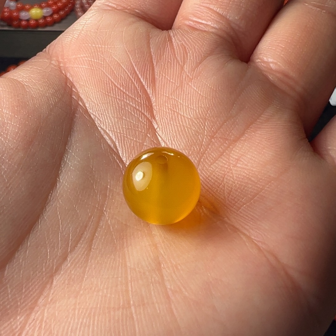 南红玛瑙手串未镶嵌过*刀