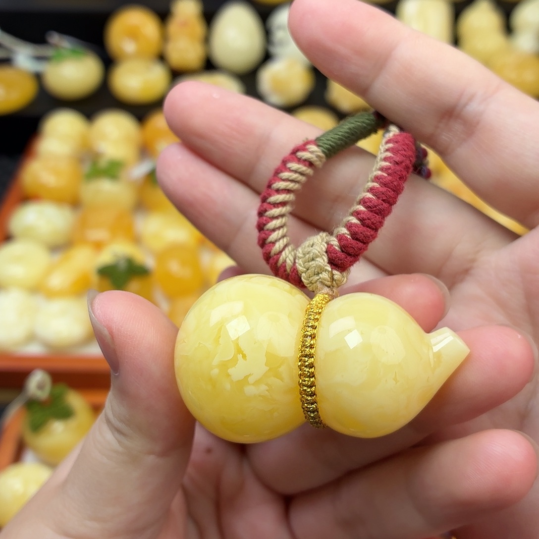 蜜蜡未镶嵌毛衣链蜜蜡