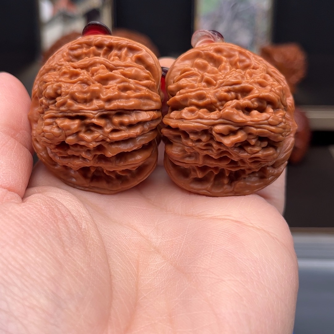 桃核把件平谷一代四座楼