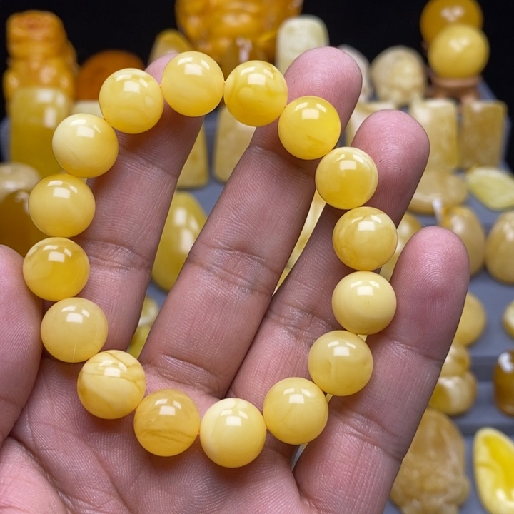 蜜蜡手串未镶嵌陈*?