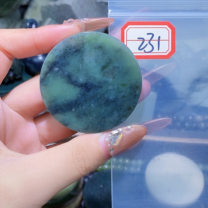 和田玉和田玉边角料随机发未镶嵌