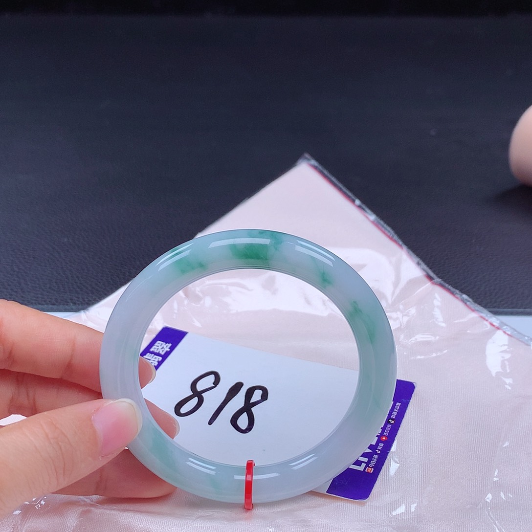 翡翠手镯未镶嵌手镯001703