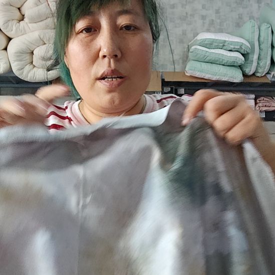 棉高端部的2×2.5有一小道。