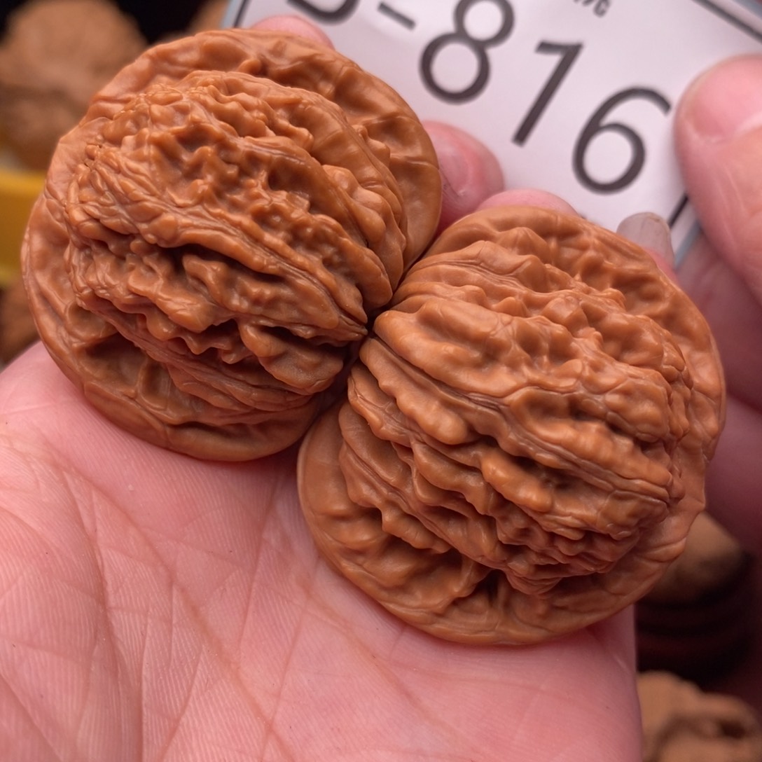 文玩核桃把件汉高楼39