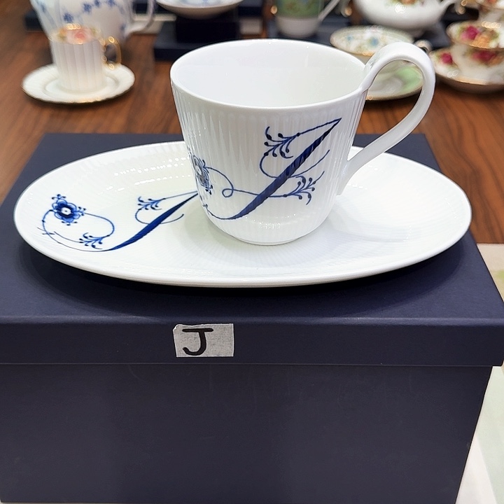 瓷片杯子杯子杯子水杯杯子杯子