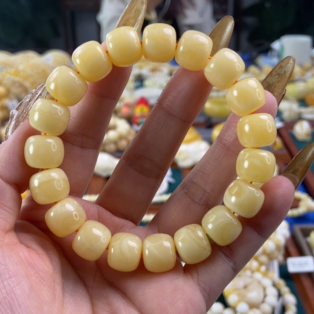 琥珀珠宝奇石未镶嵌12老型22.64