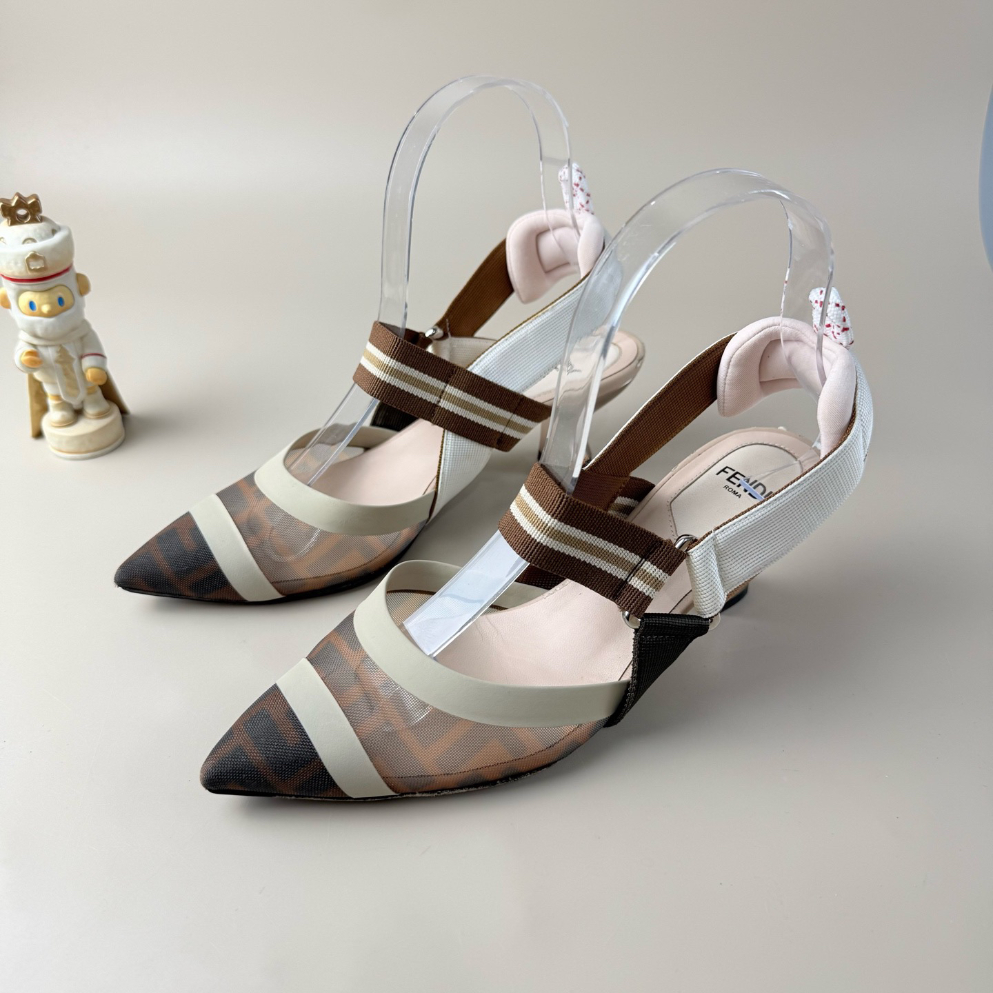 99新 FENDI/芬迪 双F满印绑带高跟鞋 35码 YLP4020